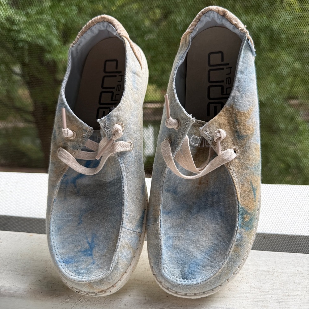 Hey Dude - Wendy Tie-Dye - Dawn Blue Slip On Shoes Size 7 NWOB